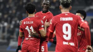 Liverpool vence Inter em Milão na ida das oitavas da Champions