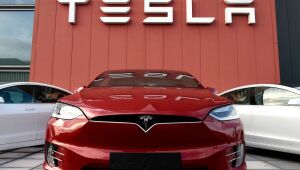 Tesla vende 75% de seus bitcoins e derruba preço da moeda digital