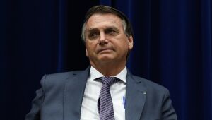 Em coletiva, Bolsonaro diz que Brasil não defende 'nenhuma sanção ou condenação ao presidente Putin'