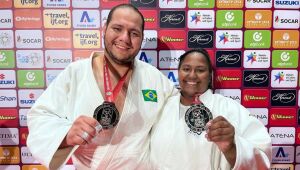 Beatriz Souza e Rafael Silva faturam prata em Grand Slam de Judô 