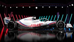 Haas anuncia que vai tirar patrocinador russo da pintura de carro