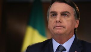 Reforma ministerial: Bolsonaro planeja trocas de olho em militares, ruralistas e Centrão