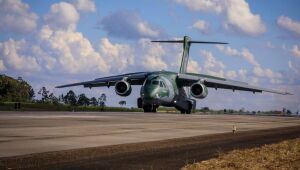 Aeronáutica reduzirá de 28 a 15 compra de aviões KC-390 da Embraer