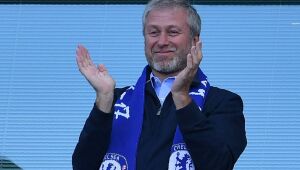 Empresário russo Roman Abramovich confirma que Chelsea está à venda