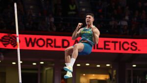 Salto com vara: Thiago Braz conquista prata inédita no Mundial indoor