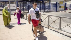 Marrocos suaviza restrições contra Covid para impulsionar turismo