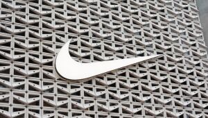 Saiba quem é herdeiro da Nike que recusou cargo de CEO da marca para viver o próprio sonho