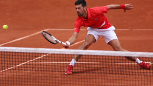 Djokovic vence Alex Molcan e vai à 3ª rodada de Roland Garros