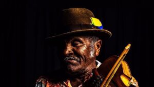 Morre, aos 73 anos, o rabequeiro de Aliança, Mestre Luiz Paixão