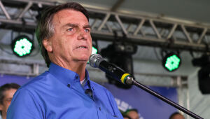 'Ninguém quer atacar as urnas', responde Bolsonaro a Fachin, após série de ataques