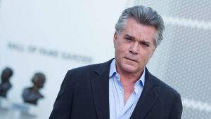 Liotta: paramédicos tentaram ressuscitar o ator quatro vezes durante socorro, diz jornal El Día