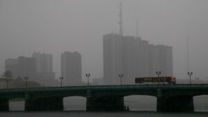 Chuva na RMR deve ficar menor pela manhã e se concentrar à tarde e à noite nesta terça-feira (24)