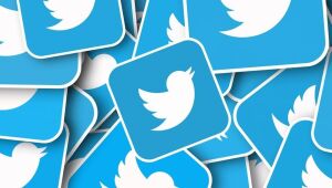 Ações do Twitter recuam 3% após tuíte de Elon Musk