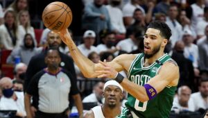 Boston Celtics bate Miami Heat e vai às finais da NBA contra Golden State Warriors