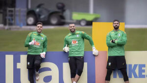 Qual goleiro da seleção brasileira o Tite deve escolher?