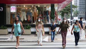 Covid-19: Brasil tem 13,5 mil novos casos e 69 mortes em 24 horas