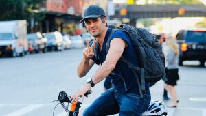 Ator Mark Ruffalo pede que lhe cobrem mais impostos