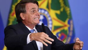 Bolsonaro acumula contradições em três anos e meio de governo; veja a lista