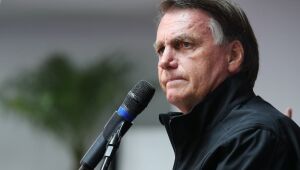 Bolsonaro corta 93% da verba do Casa Verde Amarela em 2023; Não haverá como concluir obras paradas