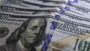 Dólar fecha a R$ 5,11, com temor de alta de juros nos EUA