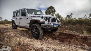 Jeep Wrangler 2022 chega ao Brasil com tecnologias de condução autônoma