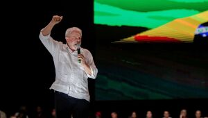 Lula defende seu legado: "Conseguimos fazer o Brasil ser respeitado no mundo inteiro"