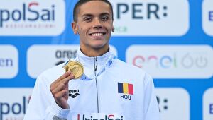 Romeno Popovici bate recorde mundial dos 100m livre de Cielo e conquista ouro europeu