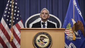 Procurador-geral dos EUA diz ter aprovado busca na casa de Trump