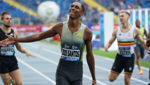 Alison dos Santos vence e é campeão invicto da Diamond League 2022