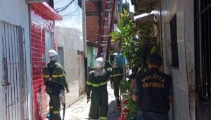 Mercadinho e padaria no Recife são autuados em flagrante por furto de energia 