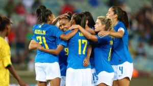 Seleção feminina volta a enfrentar a África do Sul em amistoso nesta segunda-feira (5)