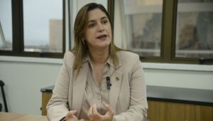 Valorizar idosos é condição para avanço da sociedade, diz ministra