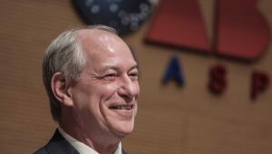 Brasil precisa de novo processo de reindustrialização, diz Ciro Gomes