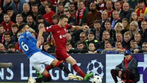 Liverpool se recupera e vence Rangers na Champions; Napoli goleia