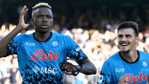 Napoli goleia Sassuolo e mantém liderança; Juventus e Inter vencem