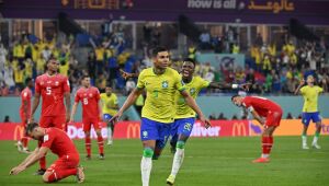 Intocável na Seleção, Casemiro coroa grande fase com gol sobre a Suíça