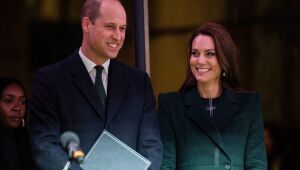 William e Kate chegam aos EUA, sob a sombra de incidente racista em Buckingham