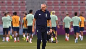 Tite decide poupar todos os titulares para jogo do Brasil contra Camarões; veja a provável escalação