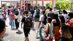 Provas do Enem são reaplicadas nesta terça (10) e quarta (11) a 3,2 mil estudantes