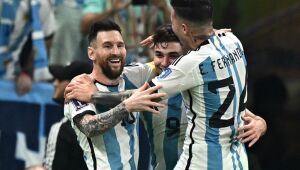 Argentina derrota a Croácia por 3x0 e garante vaga na final da Copa