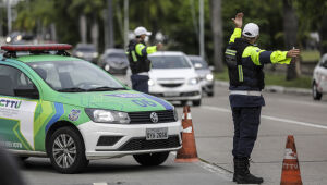 Excesso de velocidade lidera ranking de infrações de trânsito no Recife em 2022; veja lista