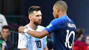 Em quarto duelo na história dos Mundiais, França e Argentina se encontram pelo tricampeonato