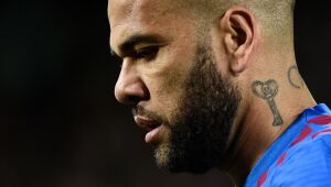 Detido na Espanha por agressão sexual, Daniel Alves não terá direito a fiança