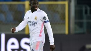 Com lesão muscular, Mendy vai desfalcar Real Madrid no Mundial de Clubes