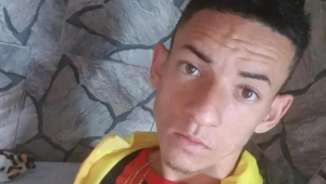 Jovem é morto a marteladas após furtar R$ 2.700 de mercado na Região Serrana do Rio