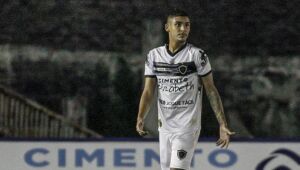 Santa Cruz acerta com o Botafogo-PB a contratação por empréstimo do zagueiro Gabriel Yanno