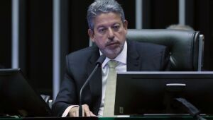 Governo Lula ainda não tem base consistente no Congresso, diz Lira