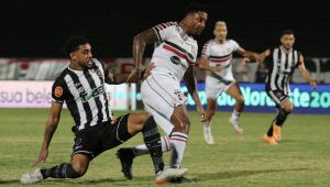 Ranielle Ribeiro celebra comportamento do Santa na vitória sobre o Botafogo/PB: "saber sofre é isso"