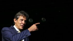 Haddad vê condições para Brasil retomar crescimento este ano