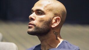 Tribunal decide nesta quinta se mantém Daniel Alves na prisão durante julgamento de caso de estupro